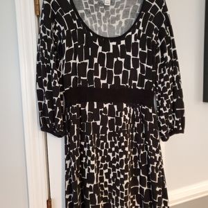 White House Black Market Tunic Sweater Size L